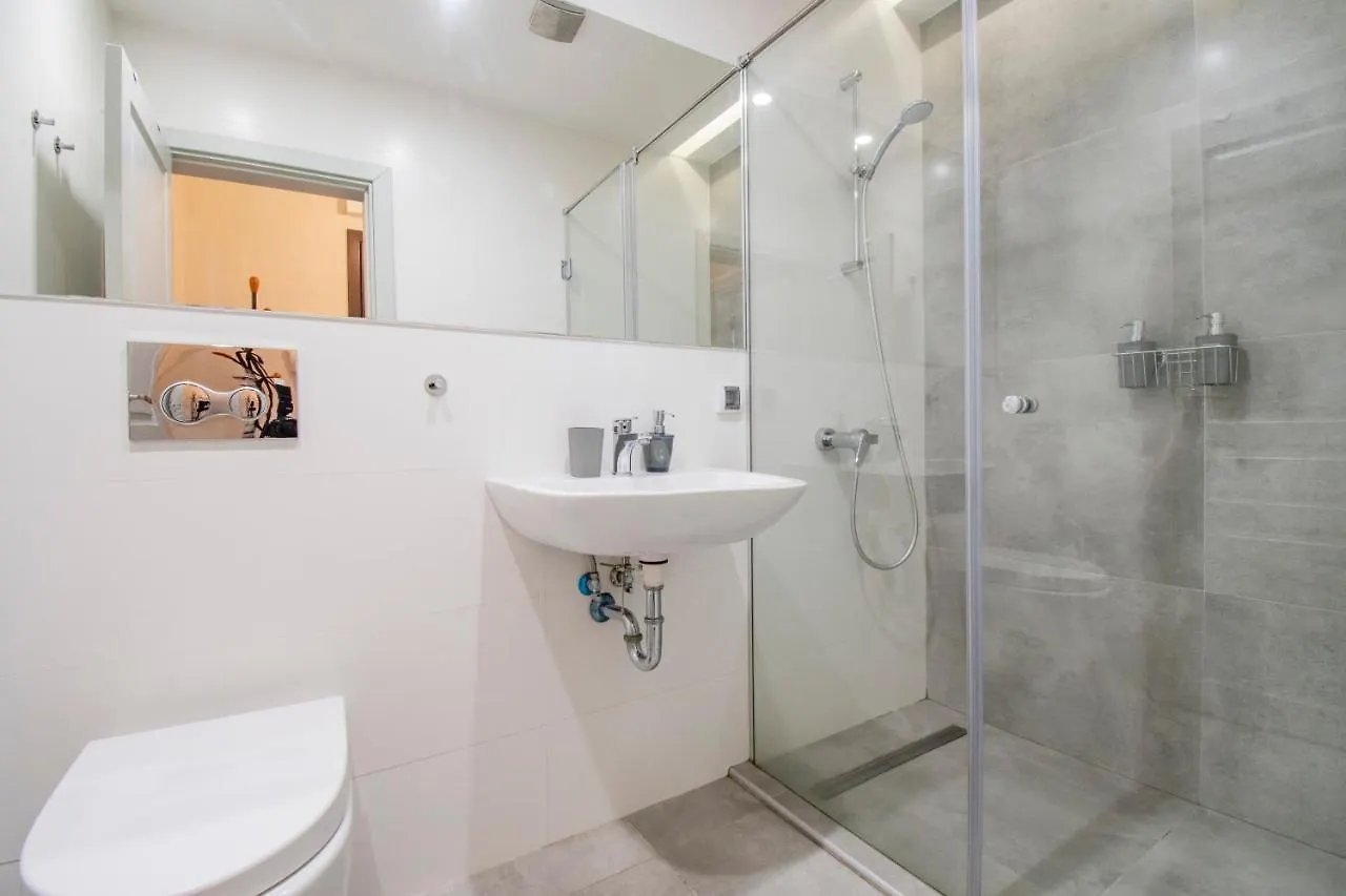 Casa Dolce Far Niente, 2Bath&2Bed Apartment Sofia